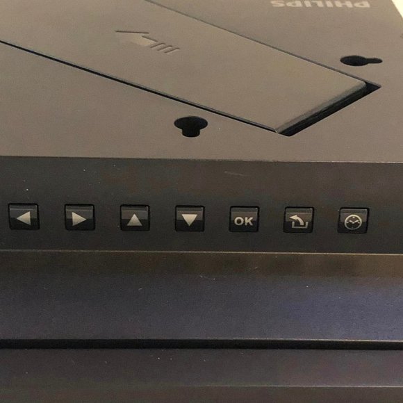 Philips 7" Photo Frame LCD Panel - Picture 6 of 10